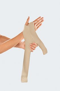 circaidÂ® juxtafitÂ® essentials hand wrap inelastis compression garments